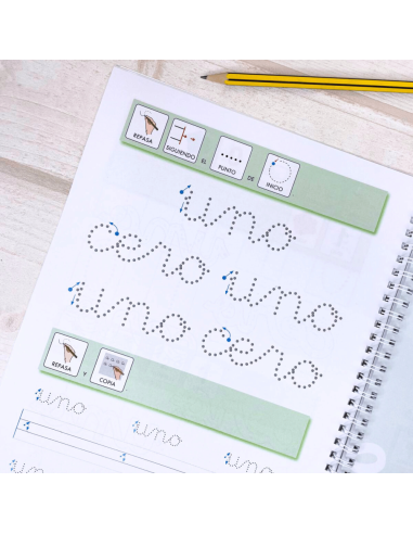 Cuaderno de refuerzo con matemáticas, números...